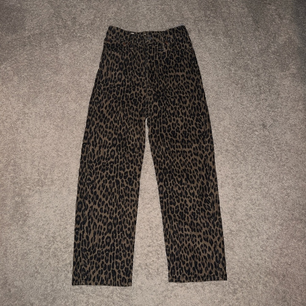 Leopard Levi’s jeans
